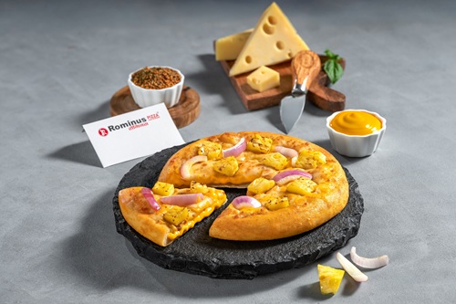 Premium Cheesy Onion Pineapple